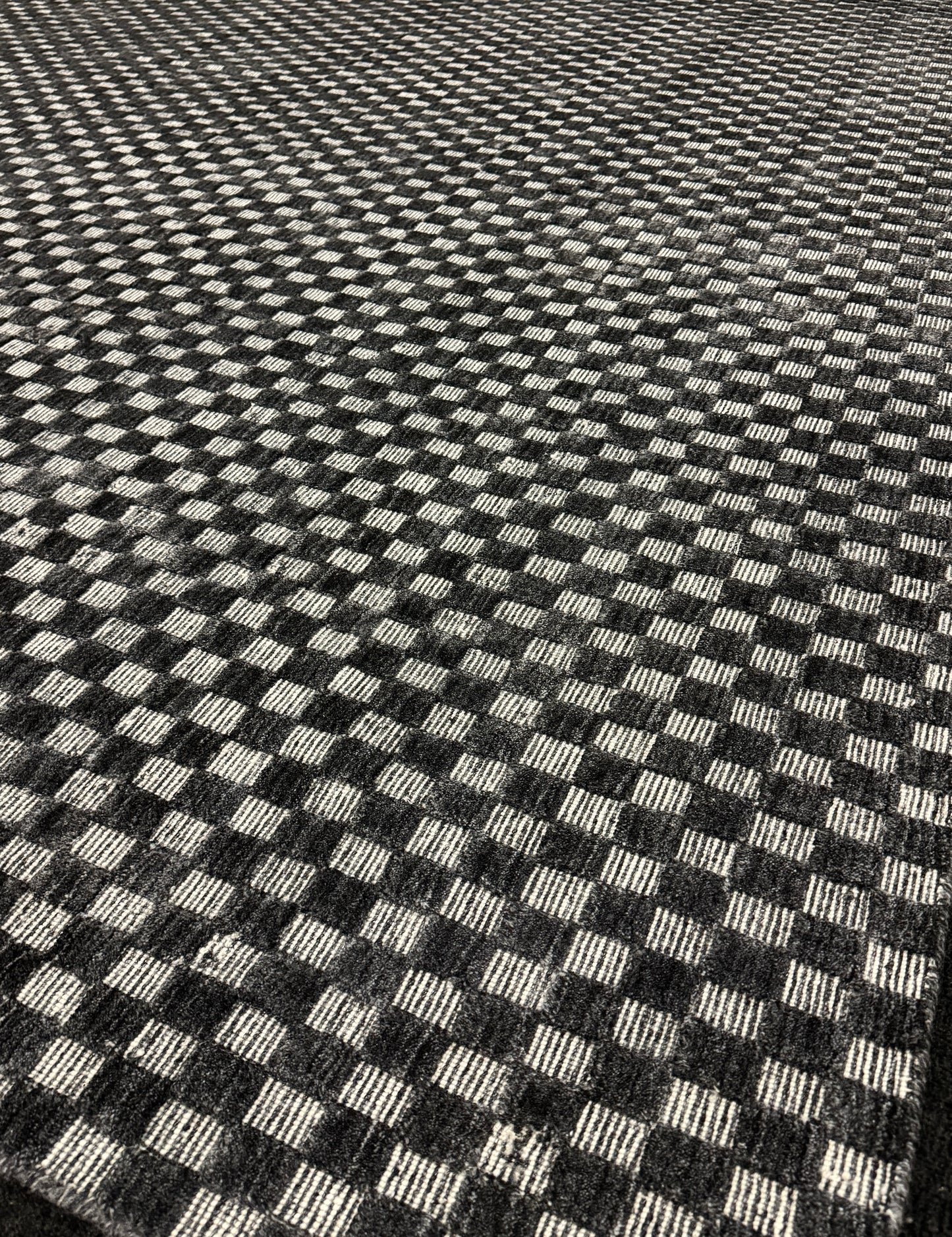 Chex Stria - Charcoal