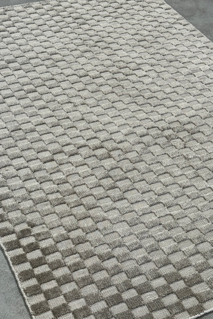 Chex Stria - Silver Diamond