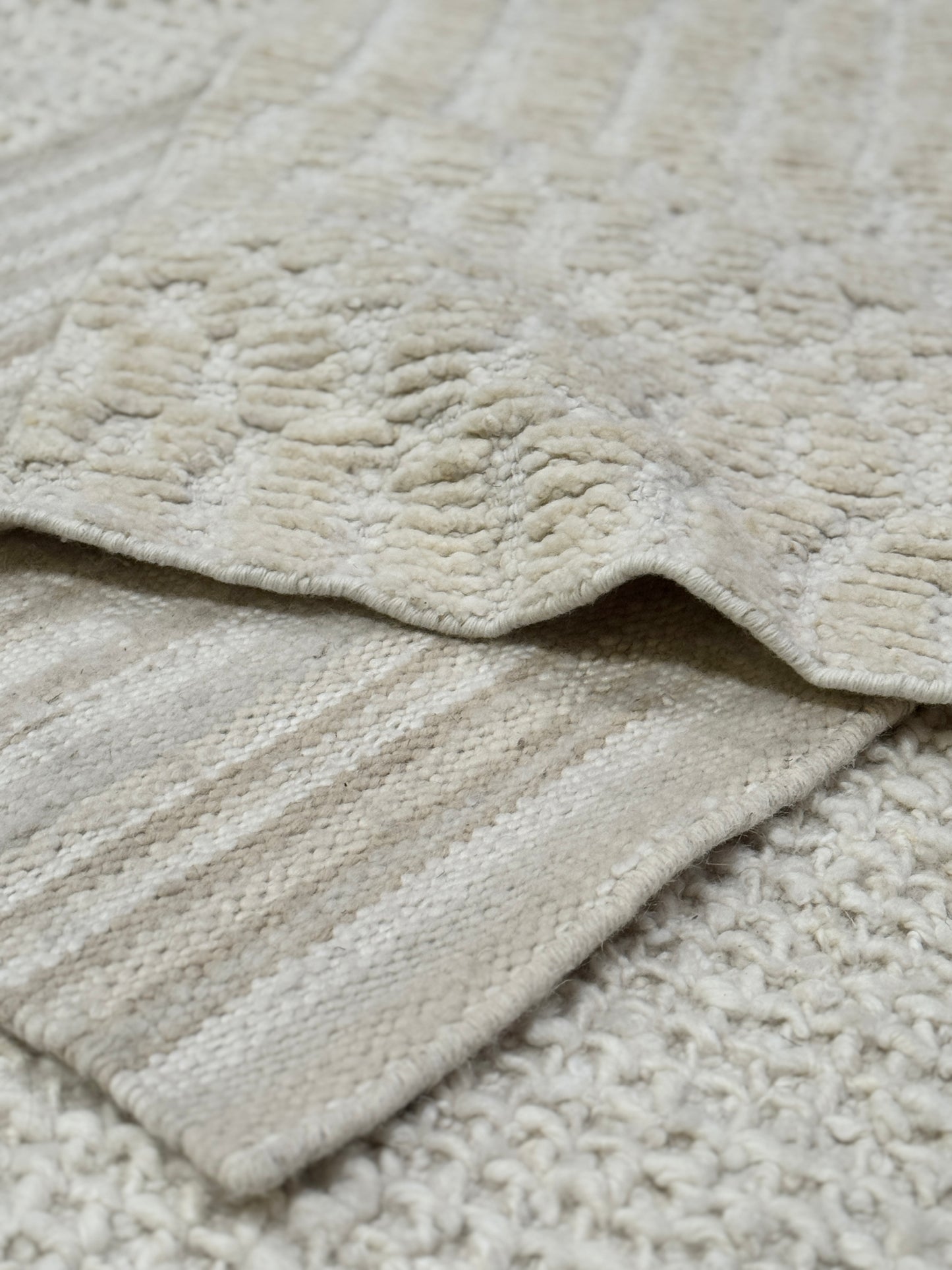 Chinle Stripe - Beige & Cream