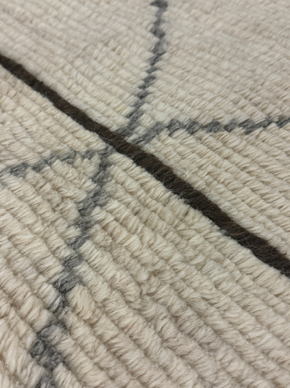 Jokati - Clipped Point Beige