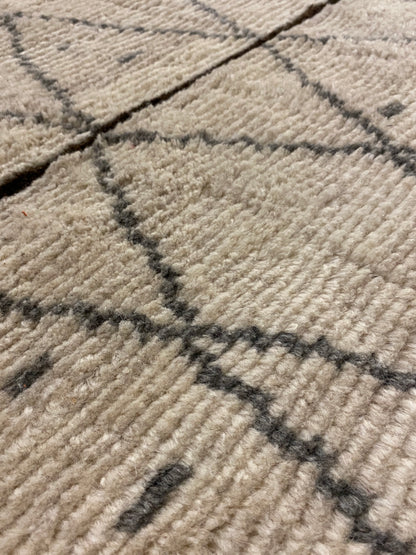 Archive Sale Jokati - Clipped Point Beige 4ft x 6ft