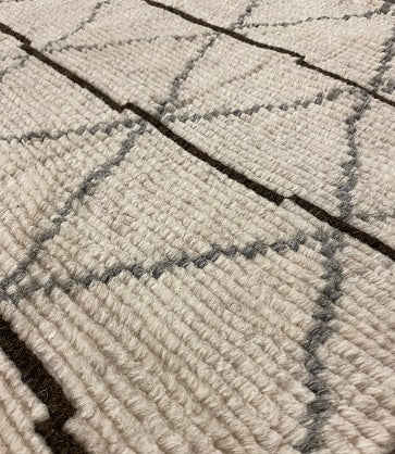 Jokati - Clipped Point Beige