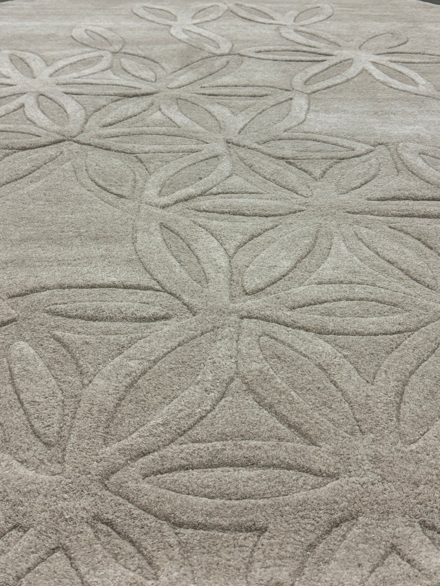 Petal Tap Star - Cream of Wheat