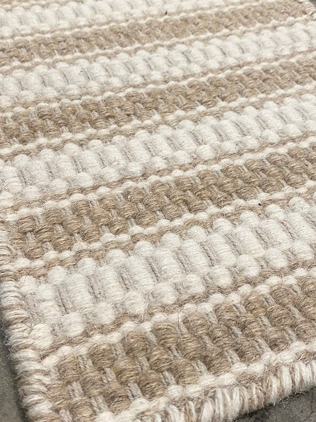 Danus 04 - Sandy Beige & Ivory
