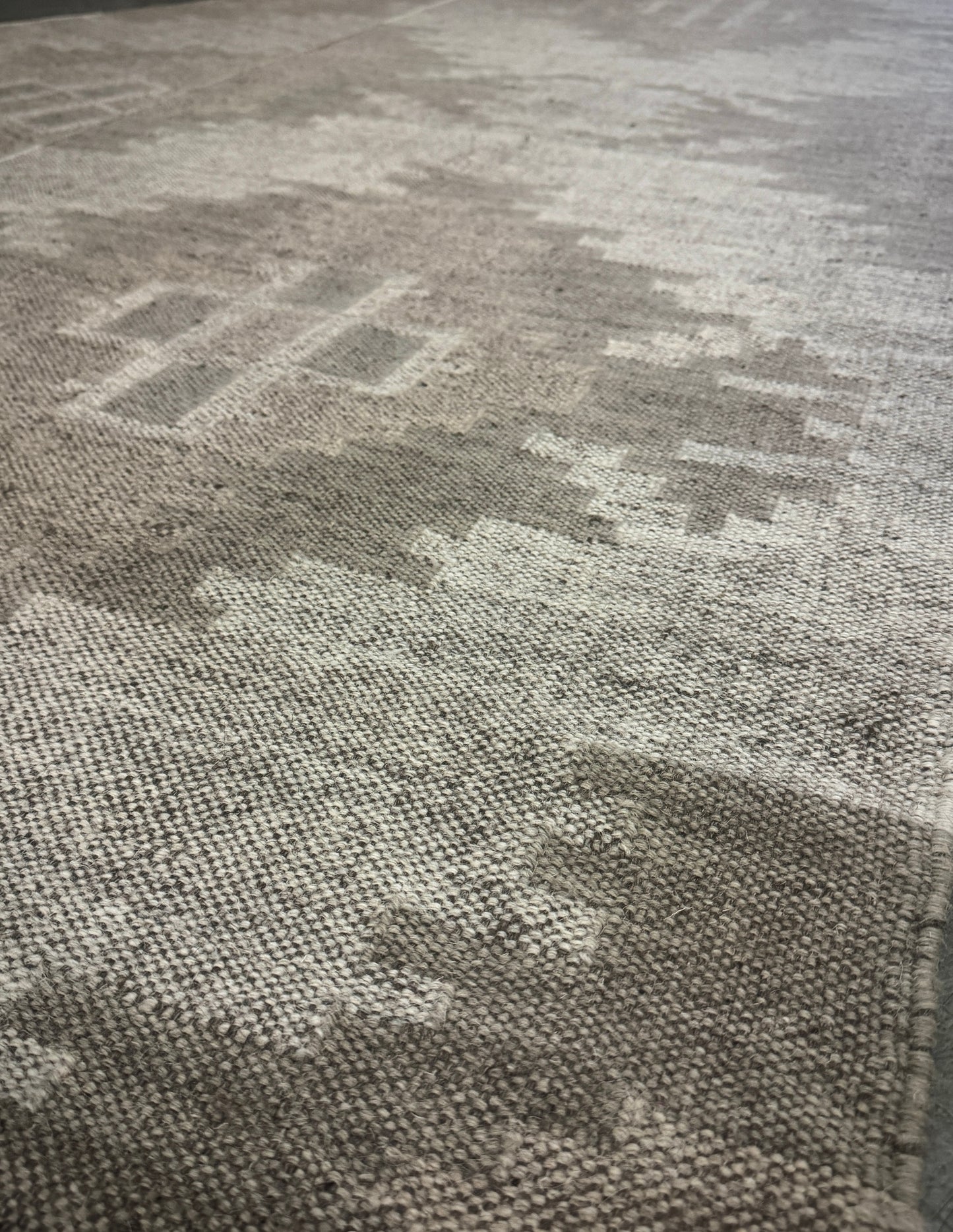 Dash Tribal - Rustic Dove