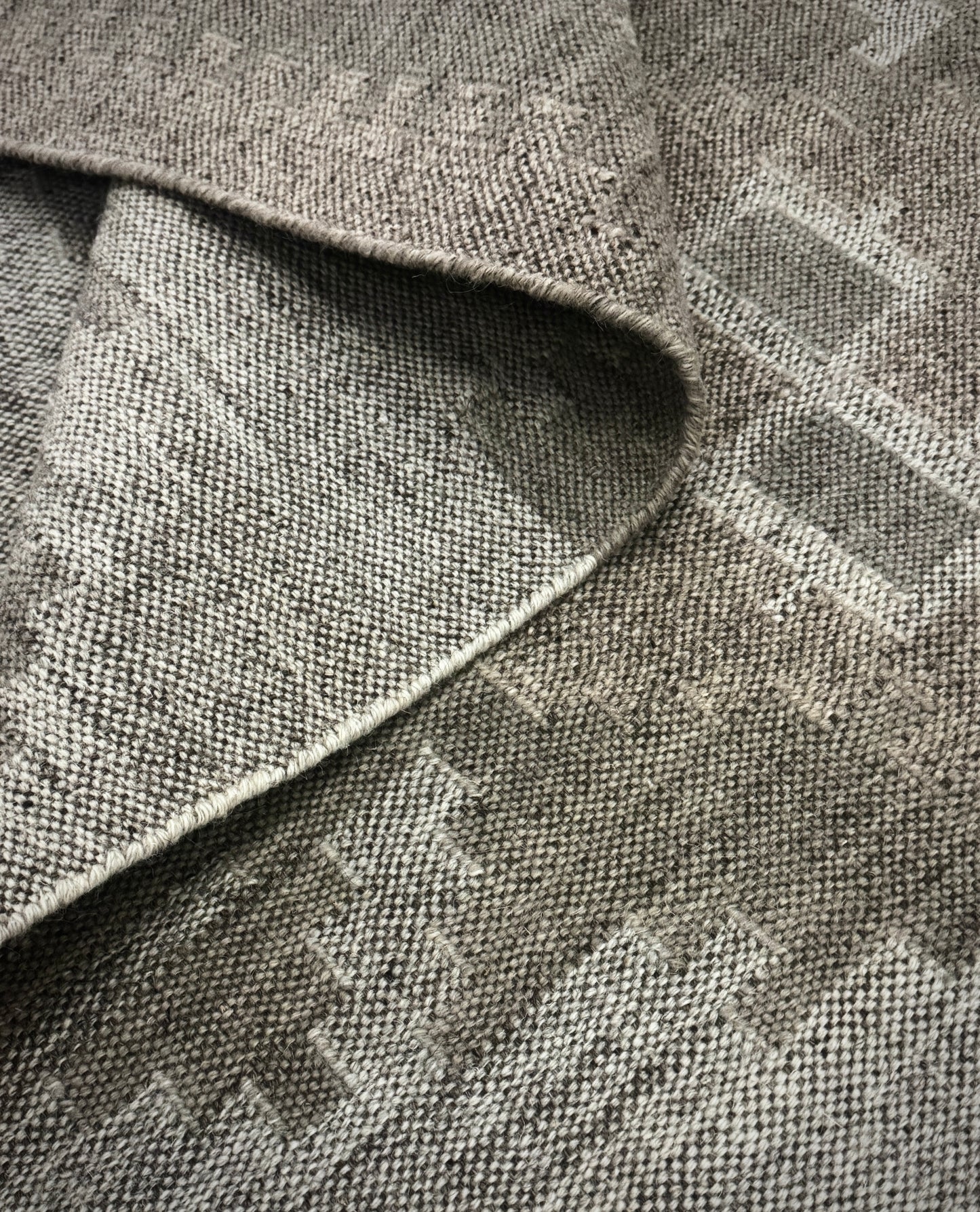 Dash Tribal - Rustic Dove