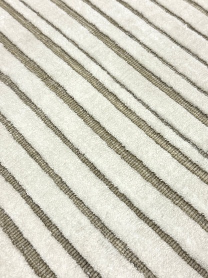 Archive Sale Daxon Stripe - Pearly Sand 5ft 3in x 8ft