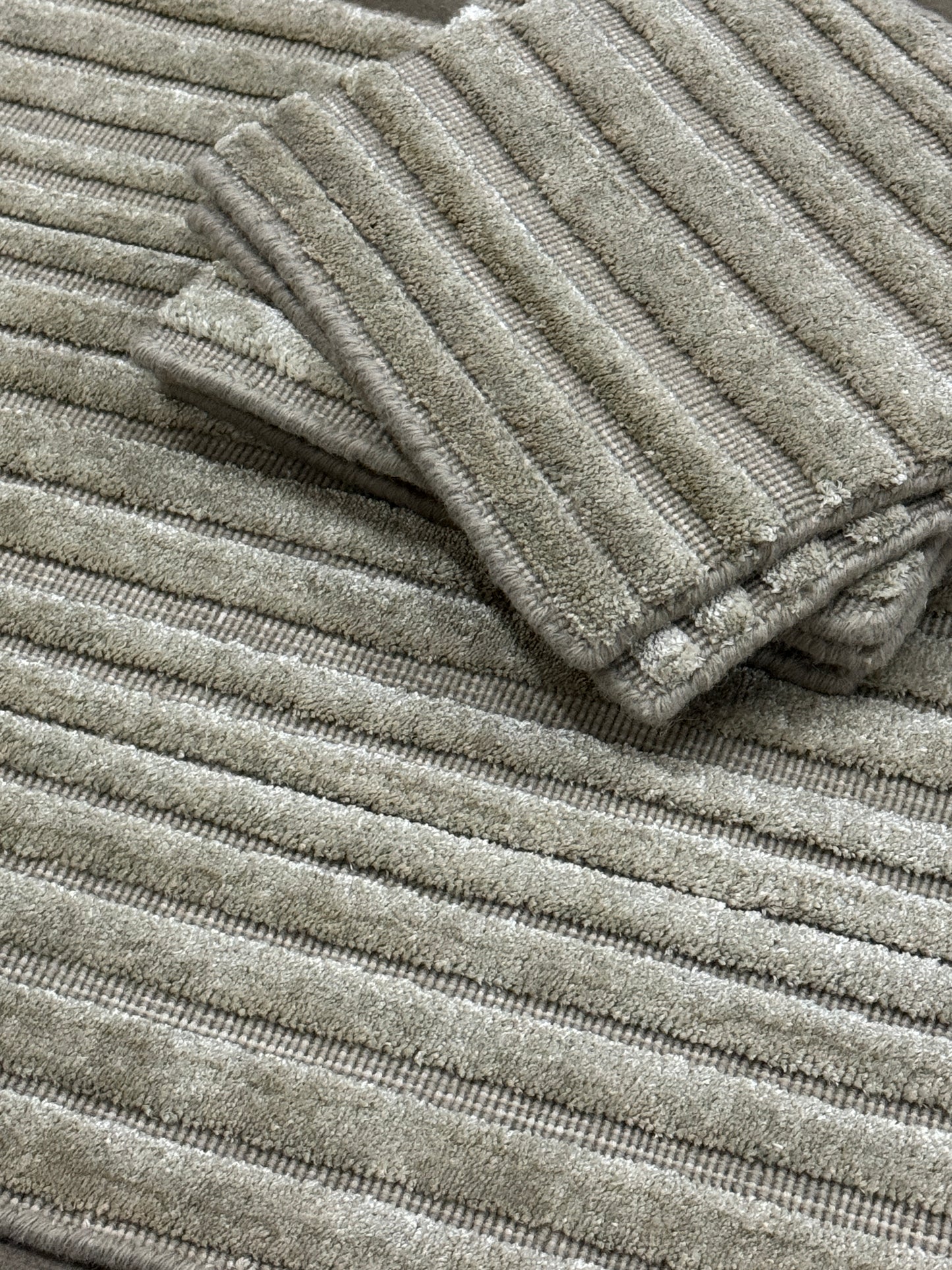 Daxon Stripe - Deep Butter Gold