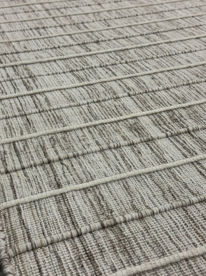 Jixxie Piping Stripe - Ivory Key
