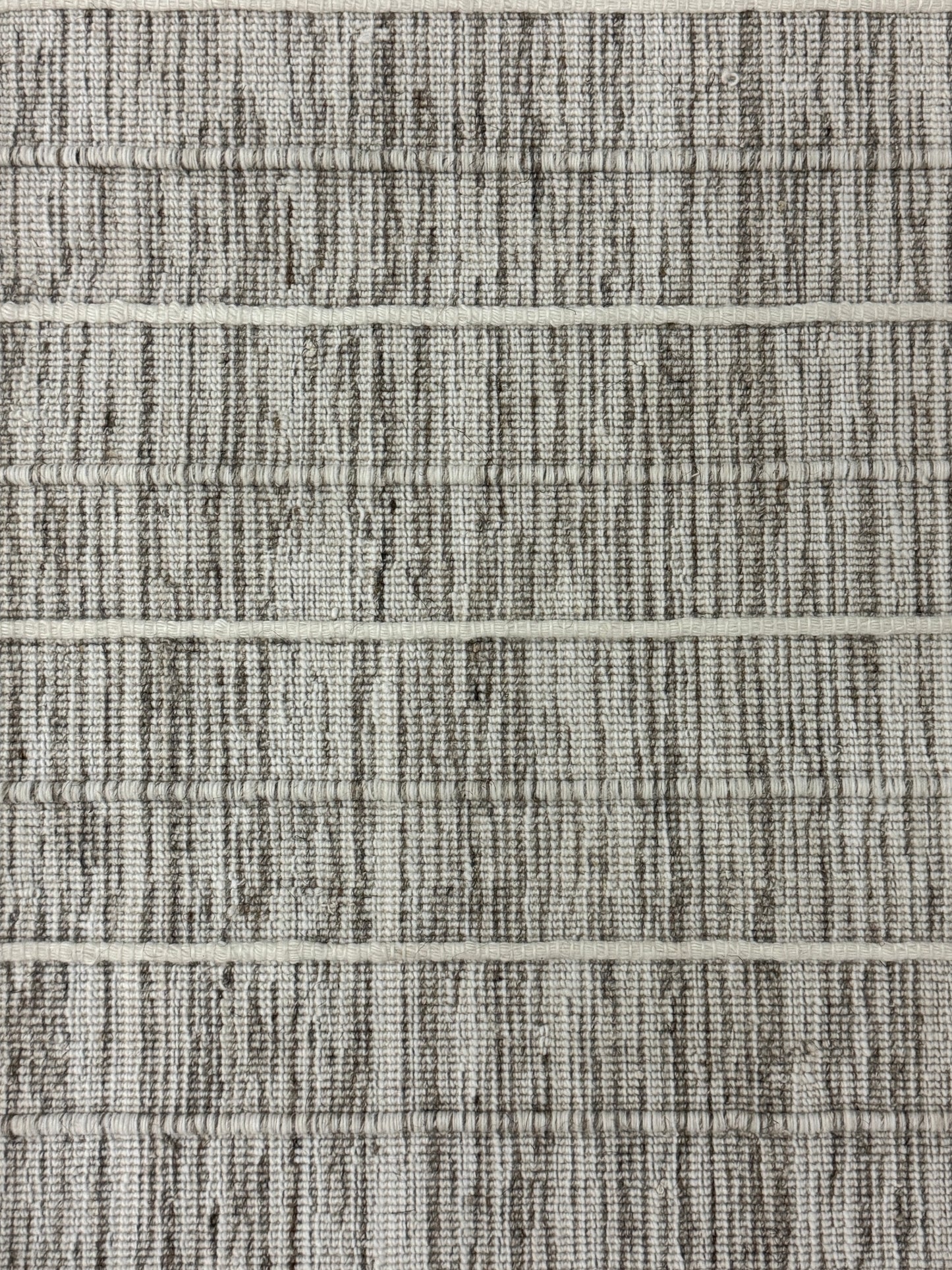 Jixxie Piping Stripe - Ivory Key