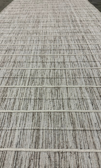 Jixxie Piping Stripe - Ivory Key