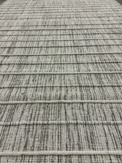 Jixxie Piping Stripe - Ivory Key