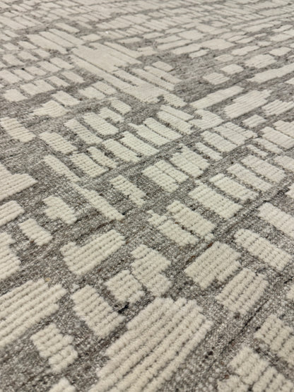 Jaha 17 - Nava Ground Stone