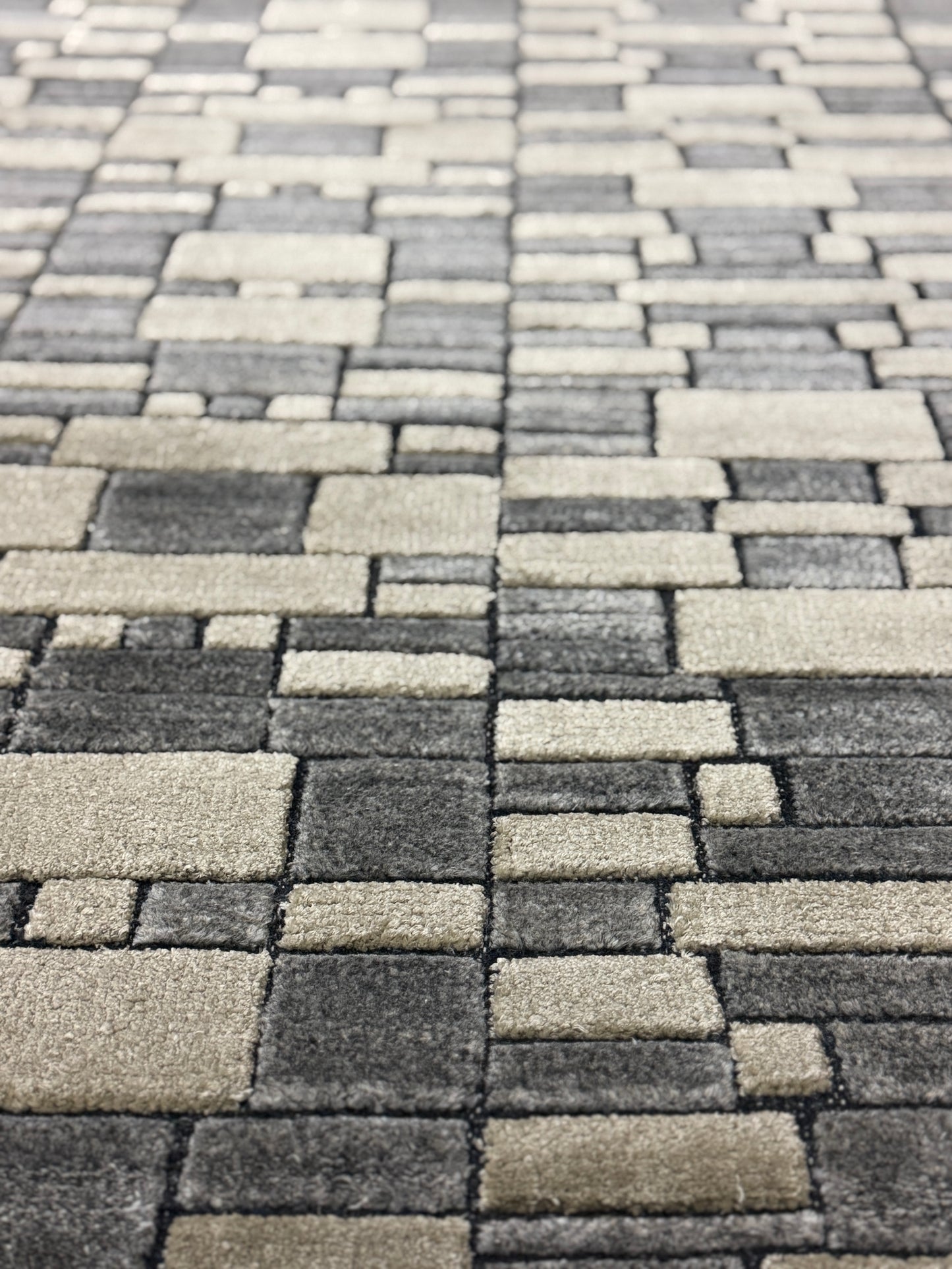 Archive Sale Jaha 13 - Deep Butter Glaze 4ft x 6ft