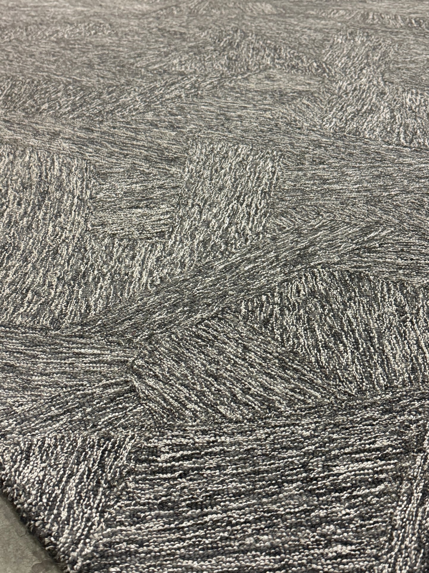 Jainey Block - Black Crackle