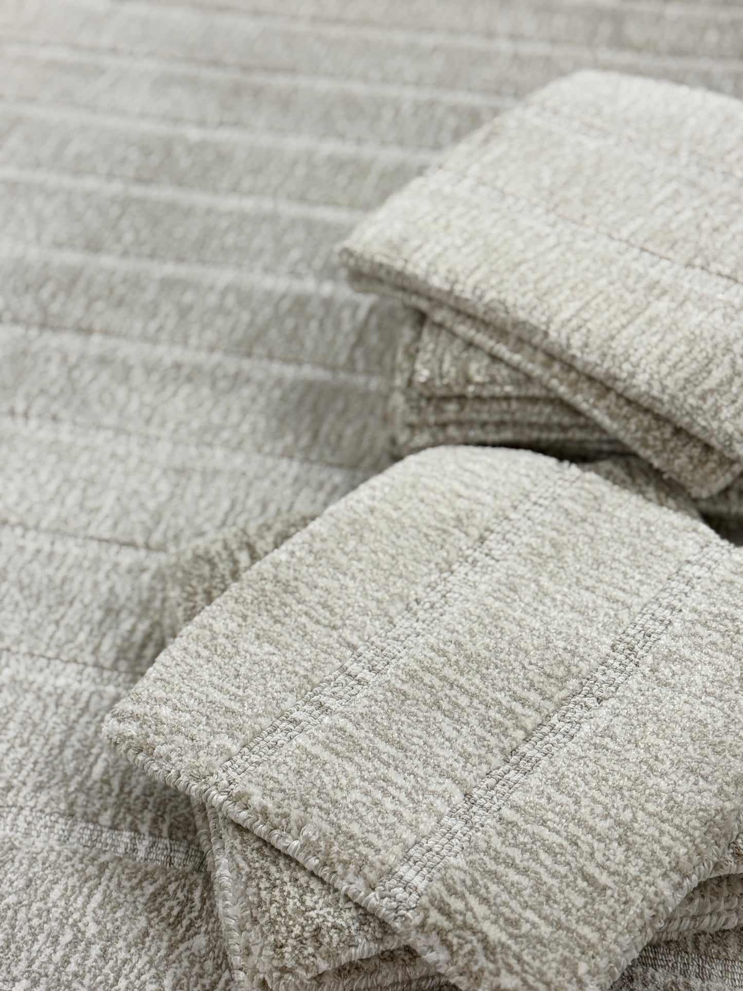 Jewel Stripe - Stippled Ivory