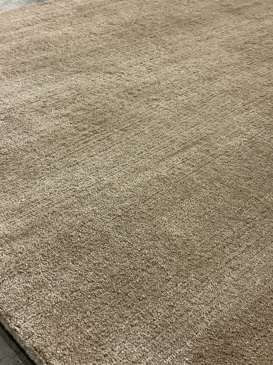 Archive Sale Jewel Velvet - Grand Buff 4' x 4'