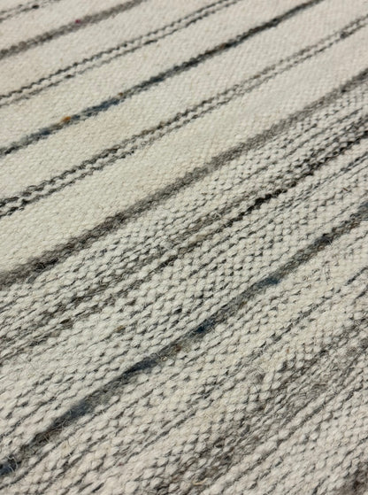 Jhira 04 - Ivory & Multi-blue