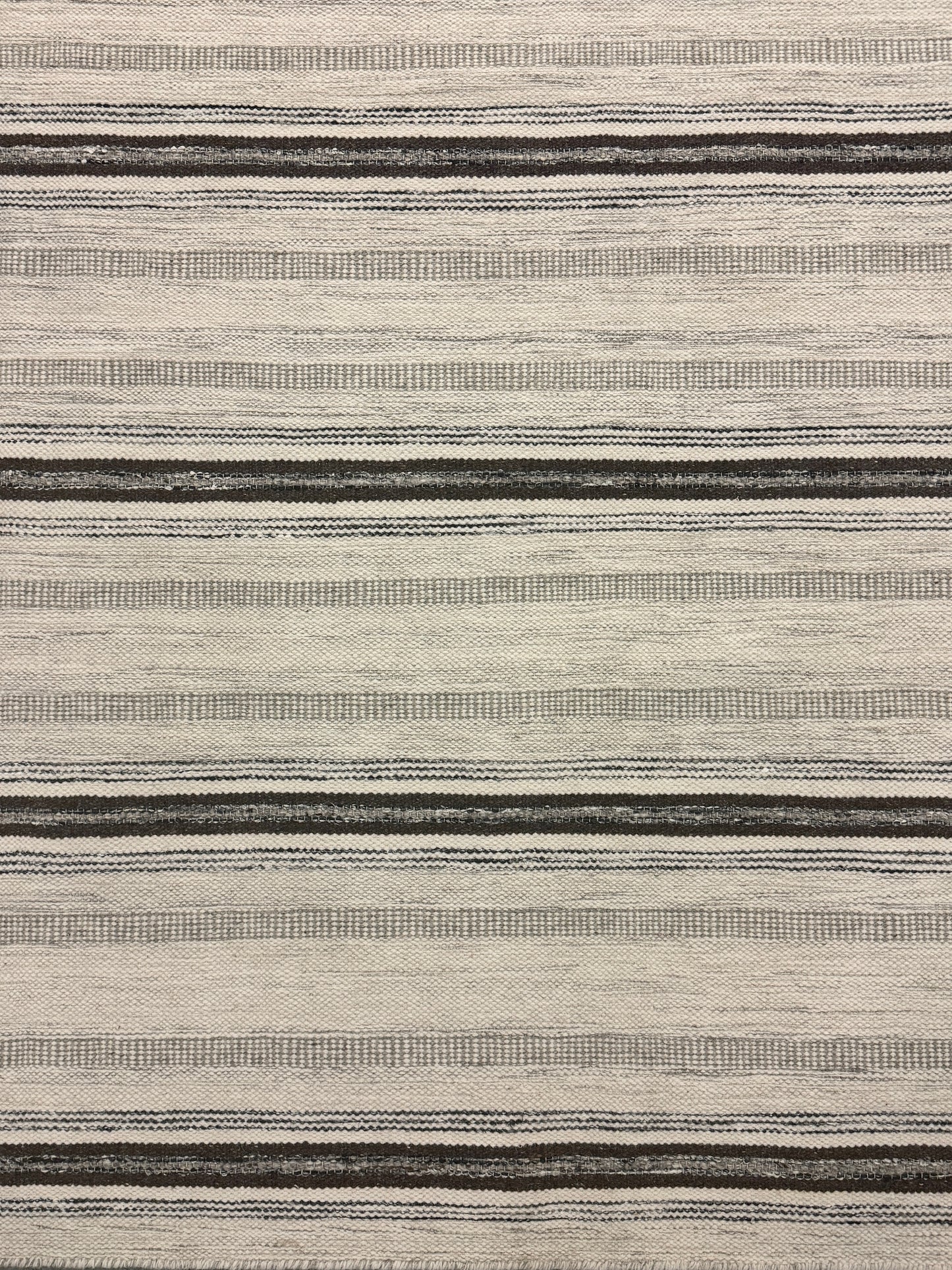Jhira 06 - Black Charcoal Ivory