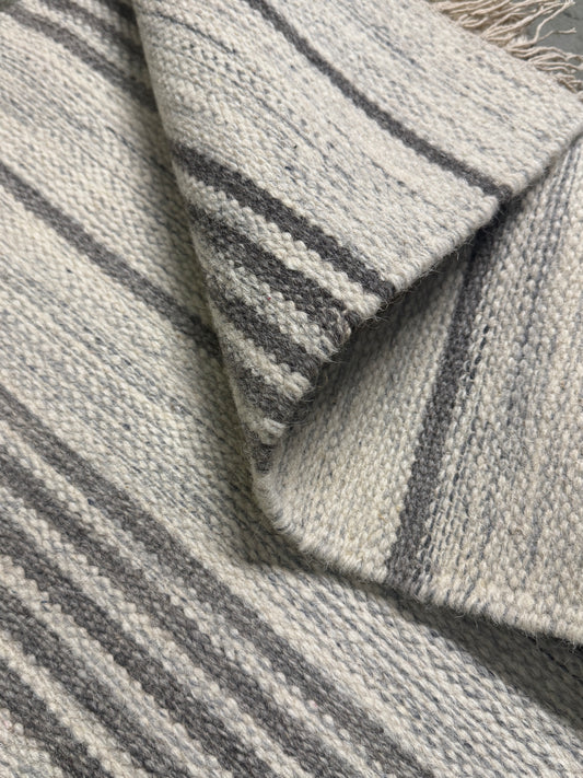 Jhira 08 - Grey Ivory