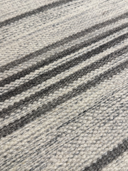 Jhira 08 - Grey Ivory
