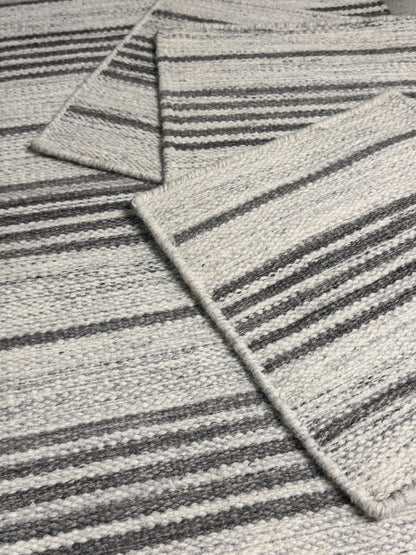 Jhira 08 - Grey Ivory