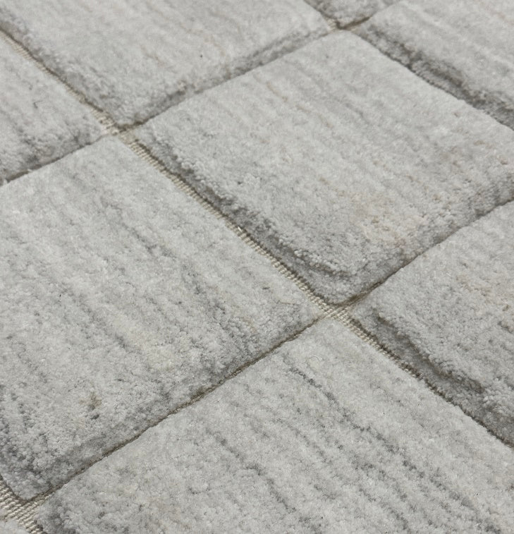 Jix Grid - Outdoor Jumbo Thin Ice Drop