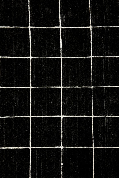 Jix Grid - Black Velvet