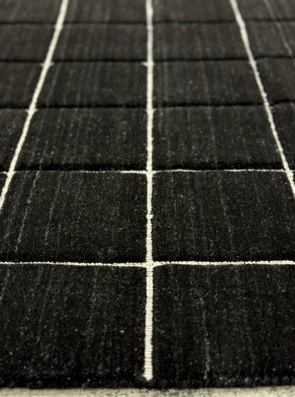 Jix Grid - Black Velvet