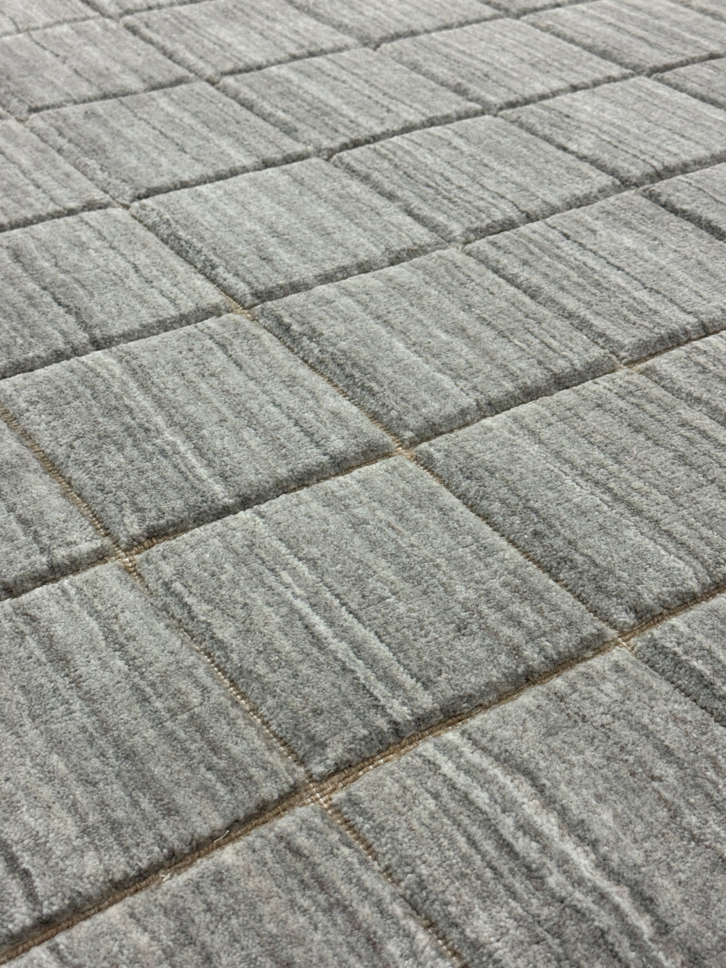 Jix Grid - Sandstone
