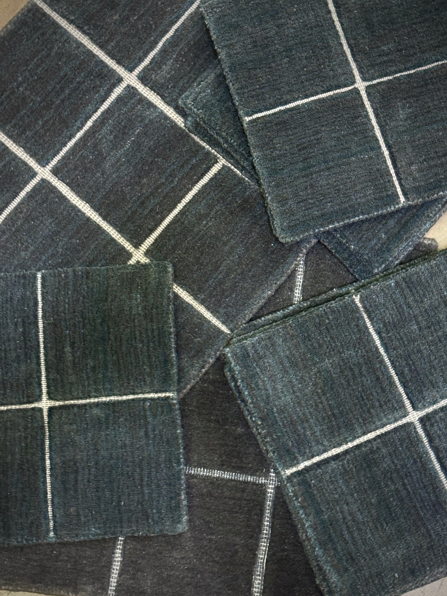 Jix Grid - Outdoor Steel & Teal