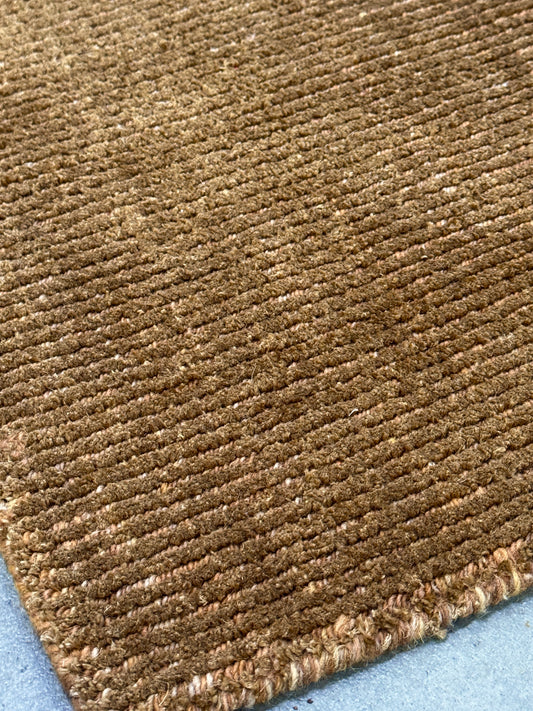 Jixxie Loom - Gilded Bronze