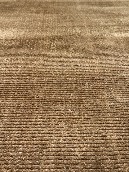 Jixxie Loom - Gilded Bronze