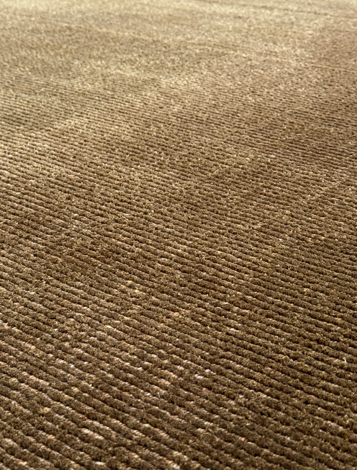 Jixxie Loom - Gilded Bronze