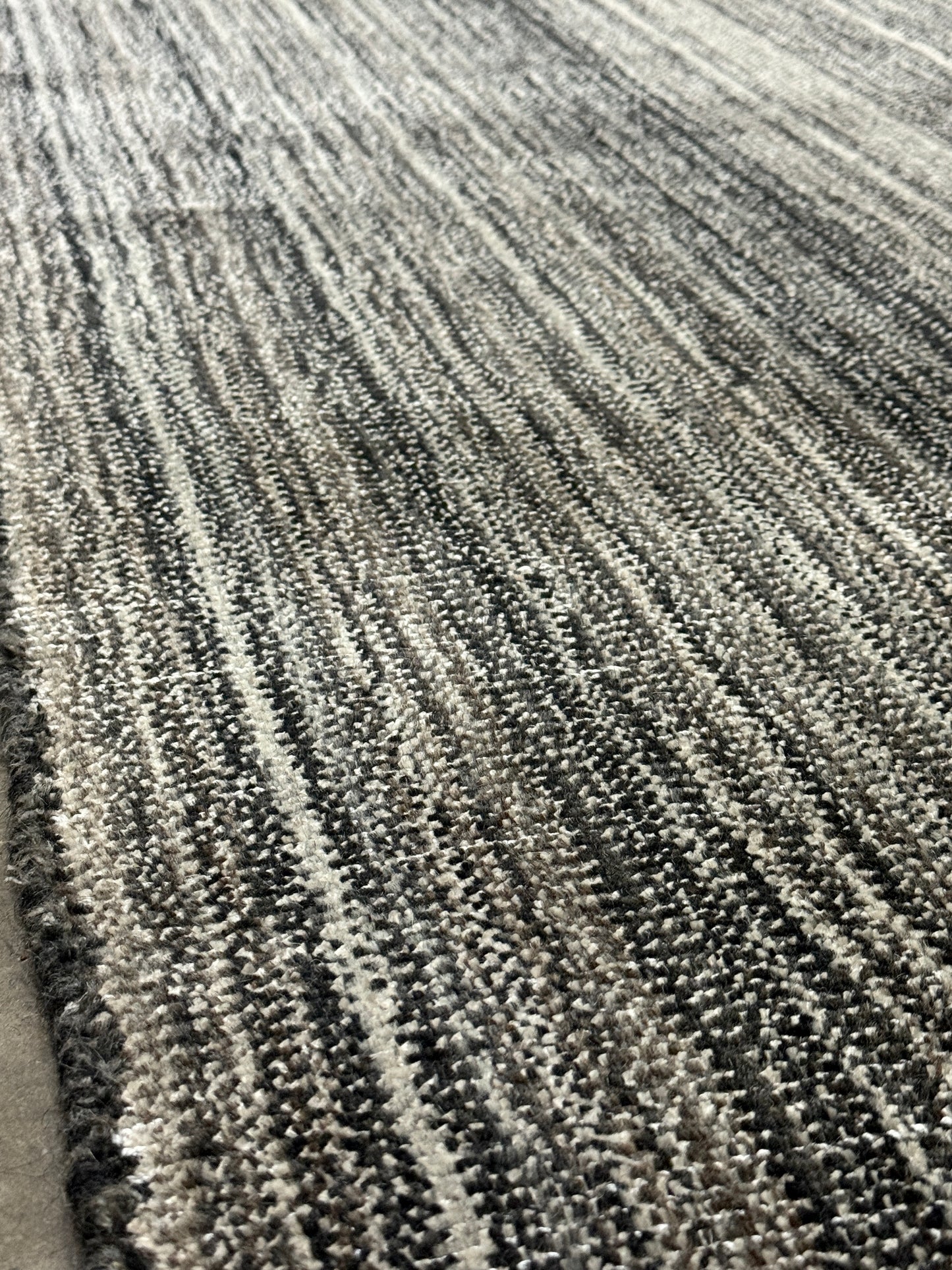 Jixxie Loom - Smitten Coal