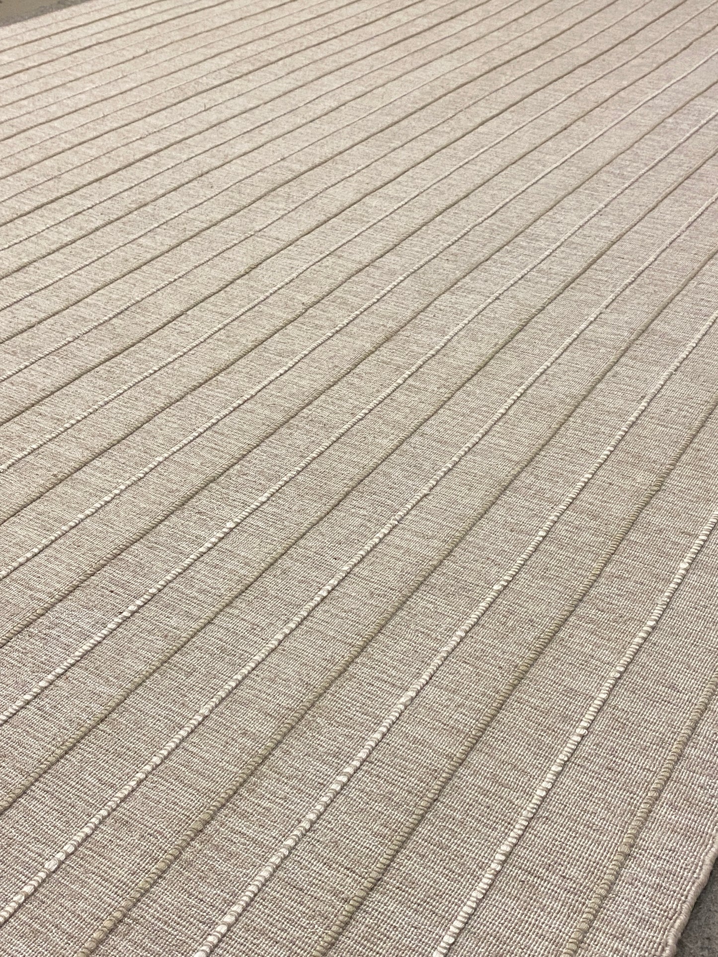 Jixxie Piping Stripe - Silky Linen Button
