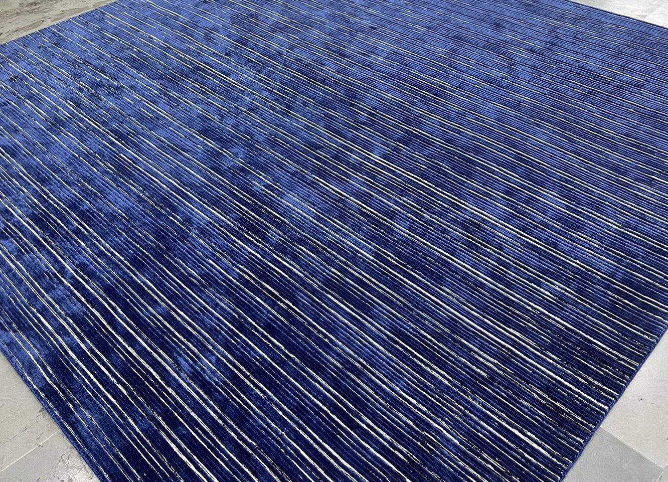 Jonac Stripe Tufted - Power Blue