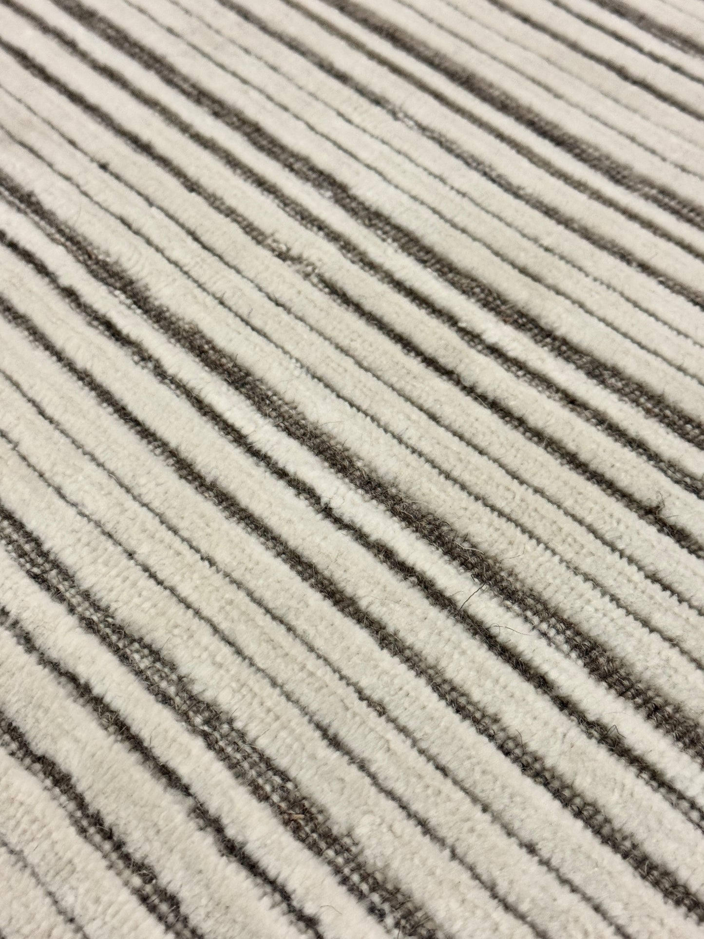 Jixxie Bel Stripe -Paper Ivory