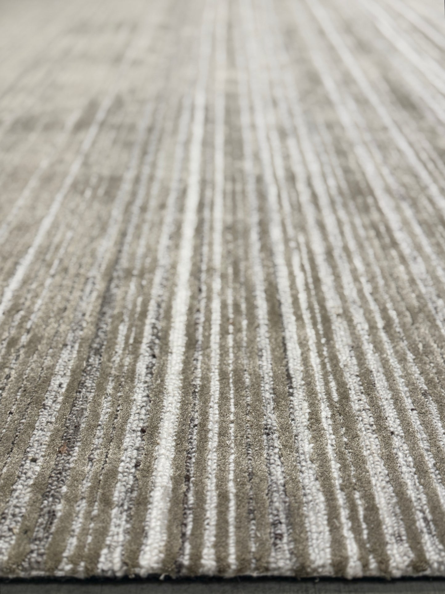 Archive Sale Jonac Stripe Tufted - Butter Fog 5ft x 7ft