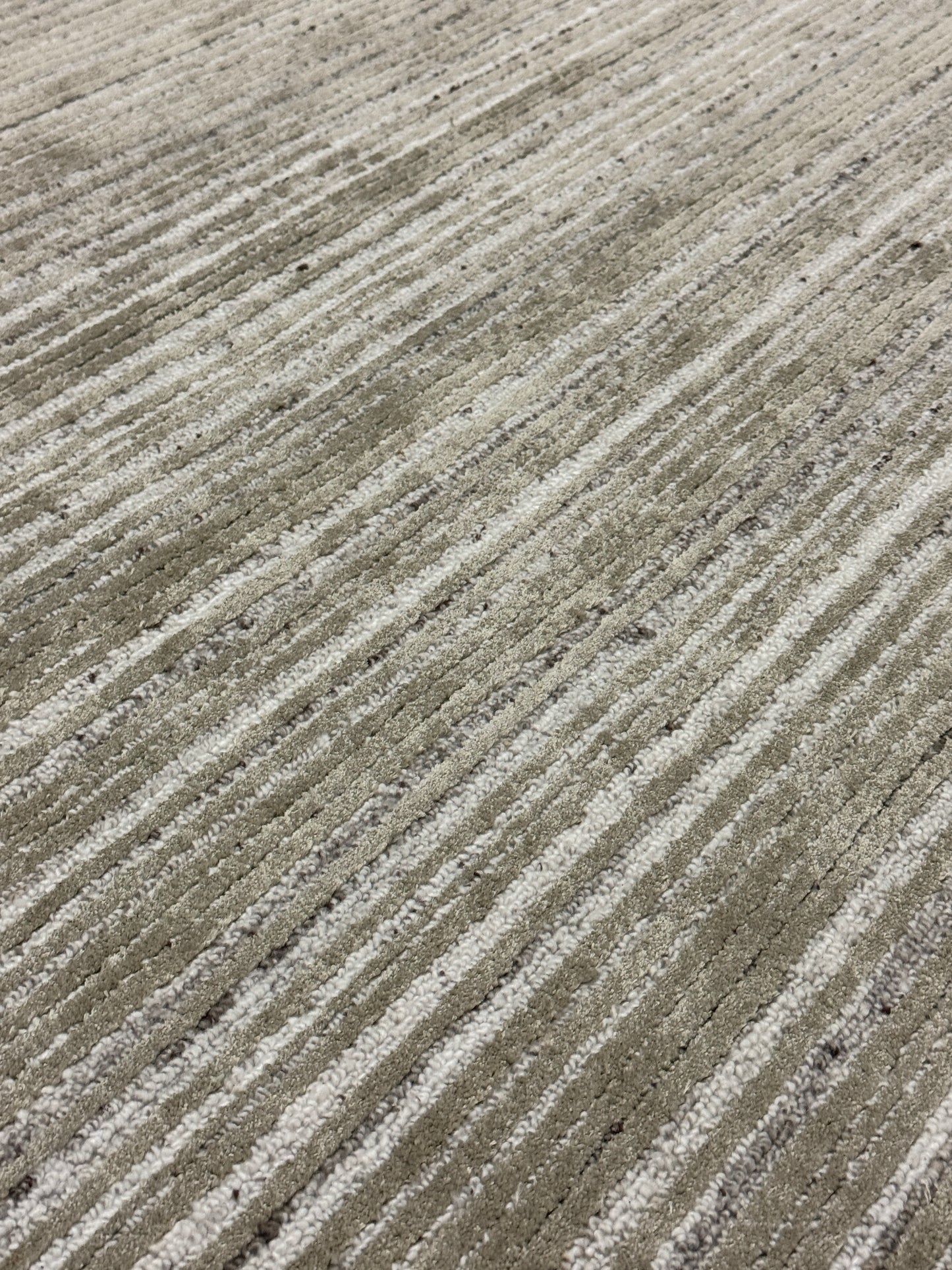 Jonac Stripe Tufted - Butter Fog