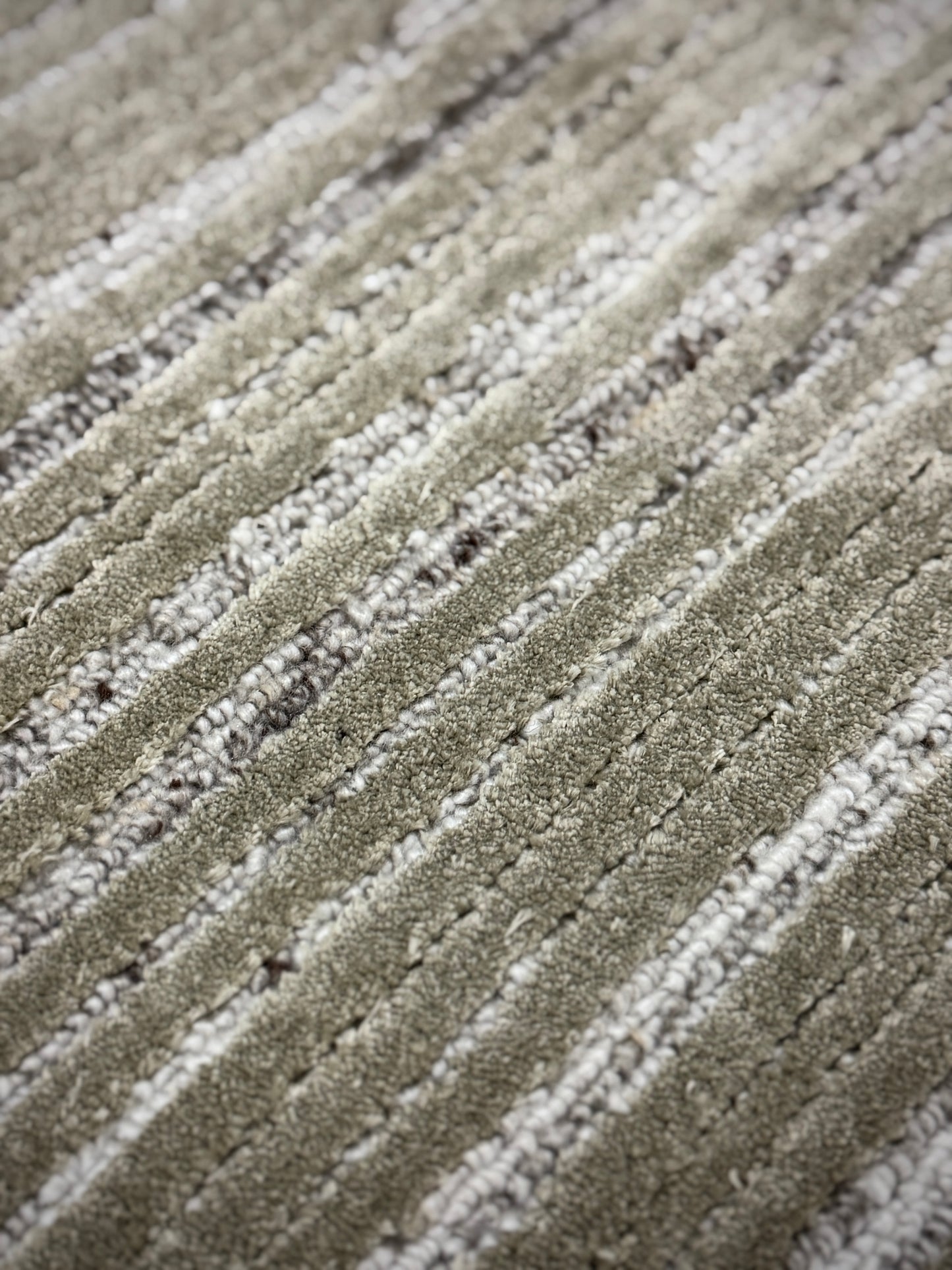 Jonac Stripe Tufted - Butter Fog
