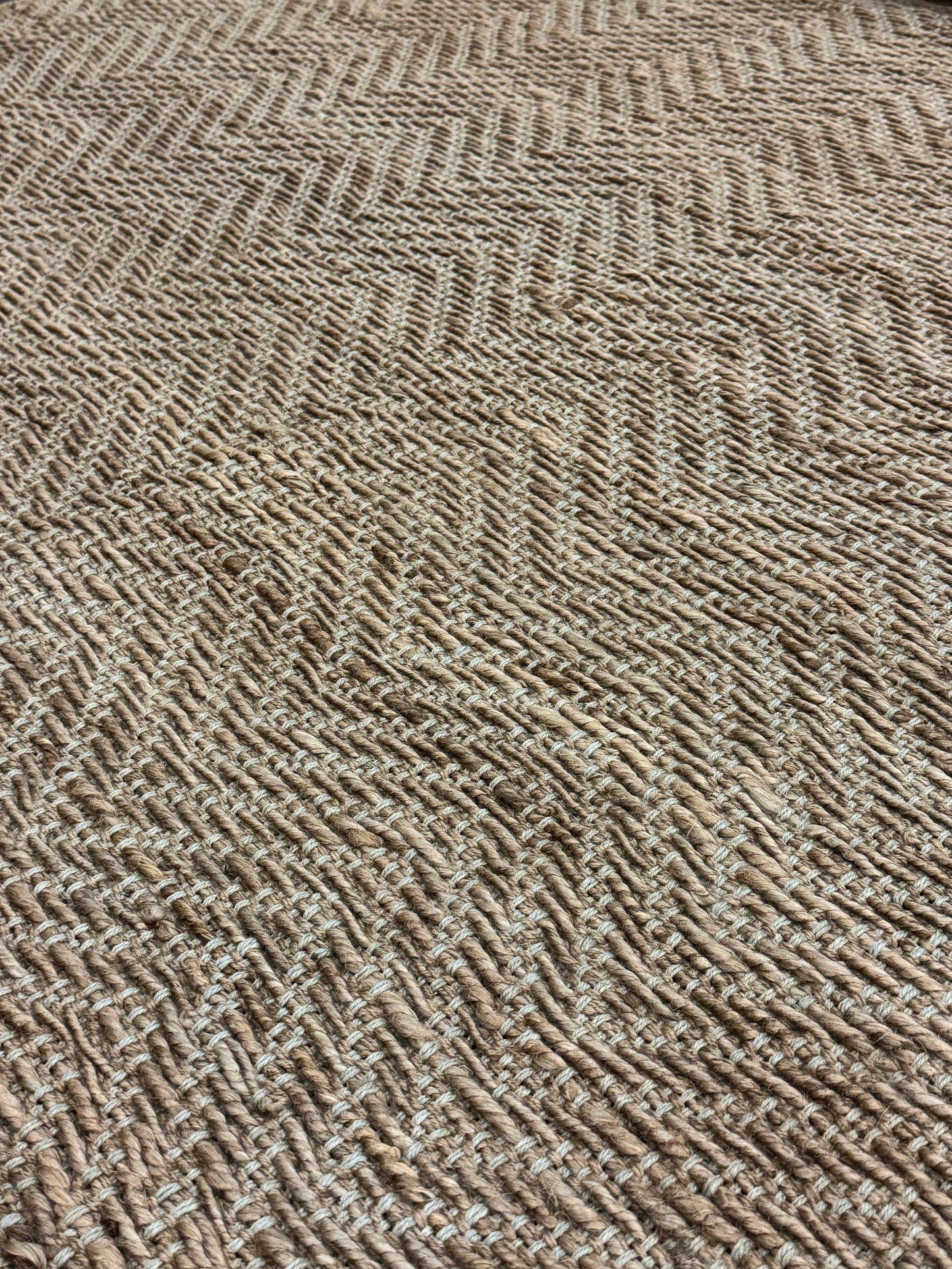 Juba Bibb - Chevron Lt. Grey