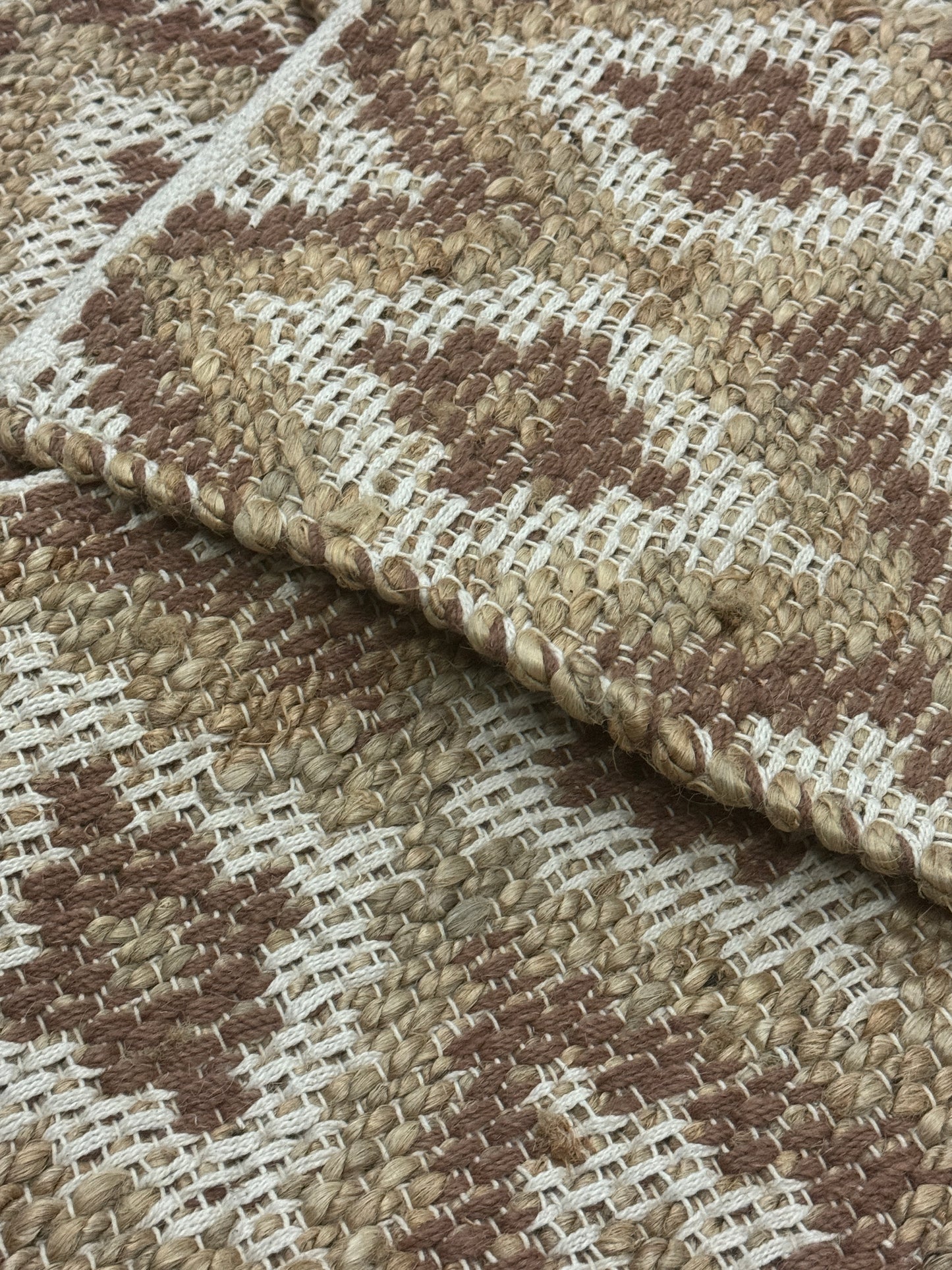 Jubax Trellis - Terra Clay