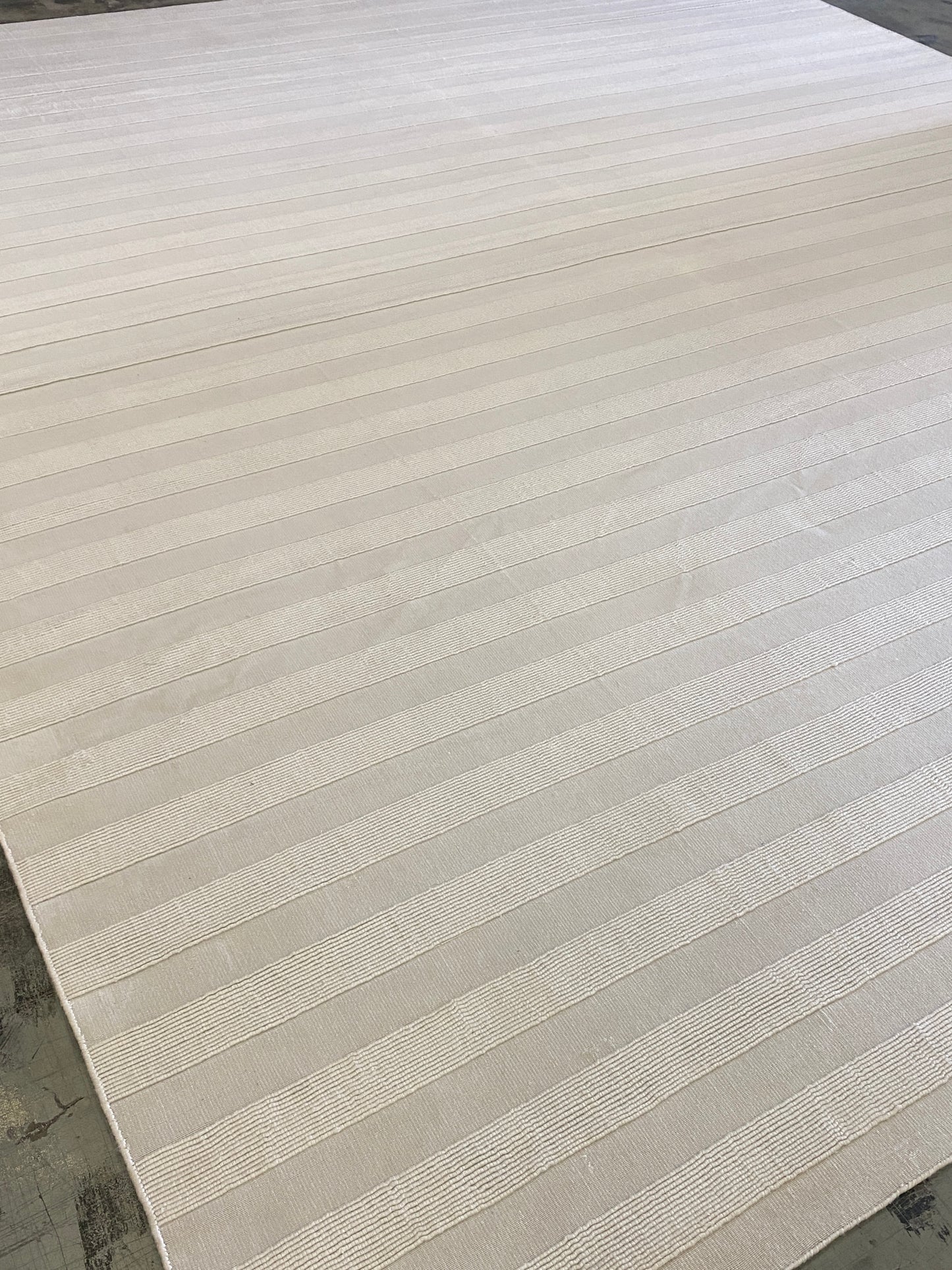 Archive Sale Outdoor Kamden Stripe - Soft Ivory 3ft x 6ft 3in