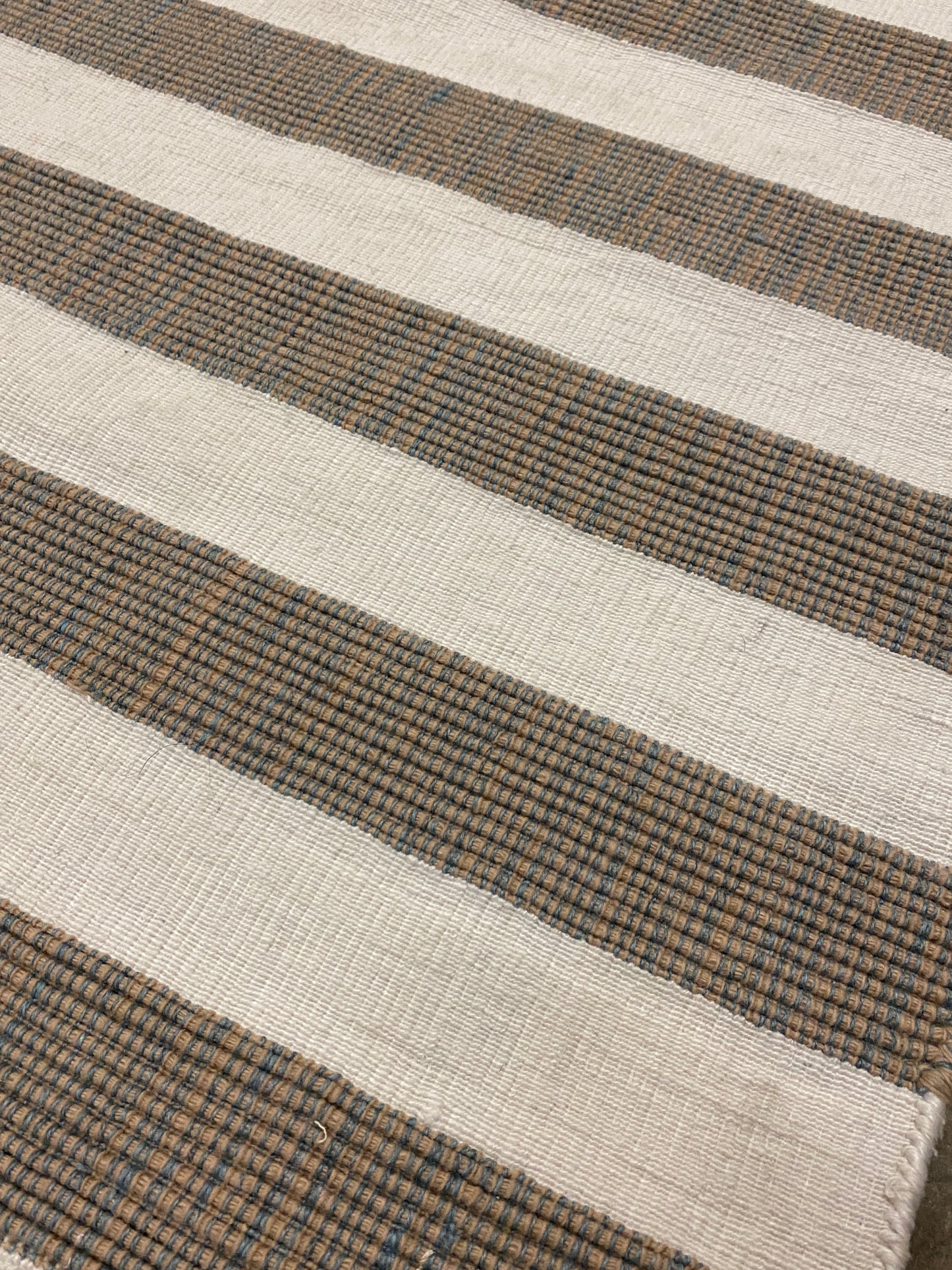 Archive Sale Outdoor Kamden Stripe - Blanco & Teal Tweed 4ft x 6ft