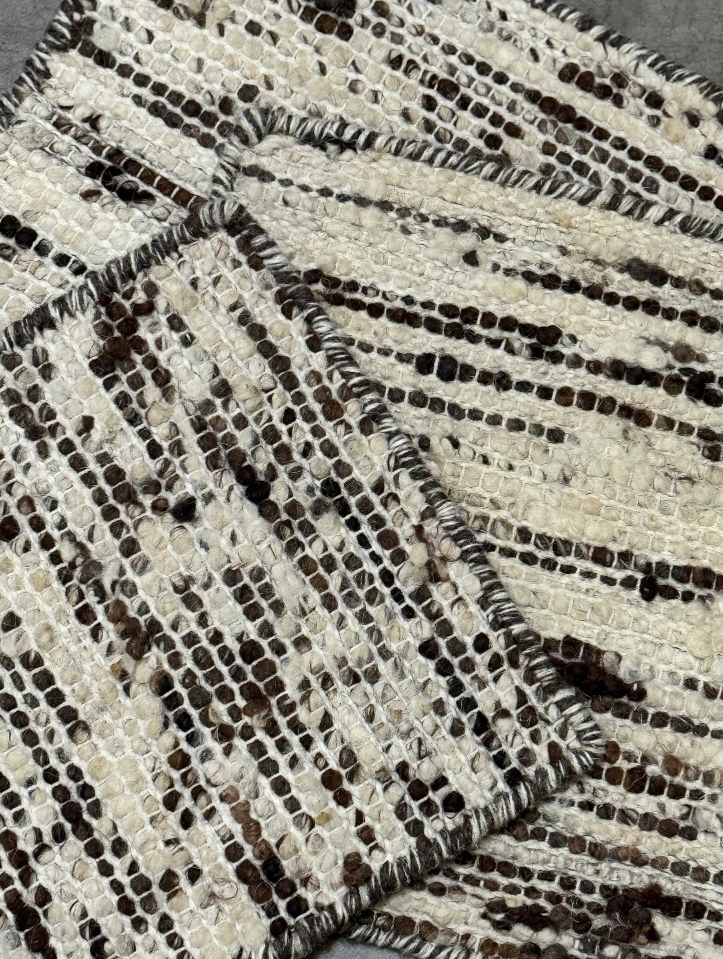 Lisbon - Chocolate Brown