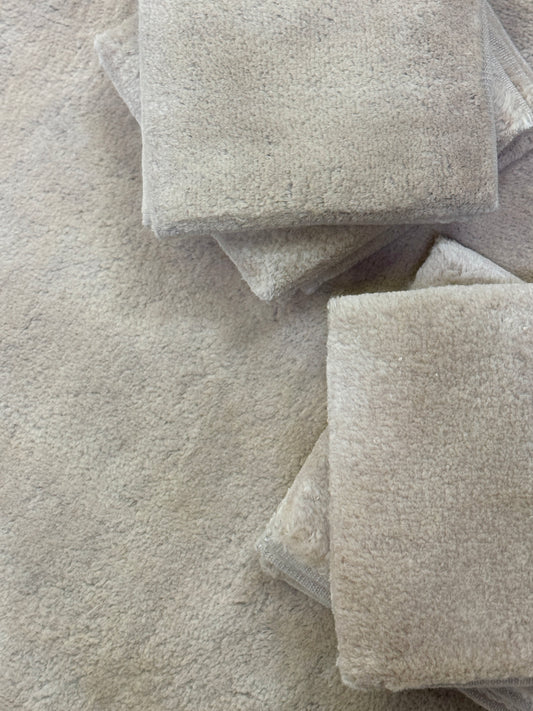 Lopo Lincoln - Linen Velvet