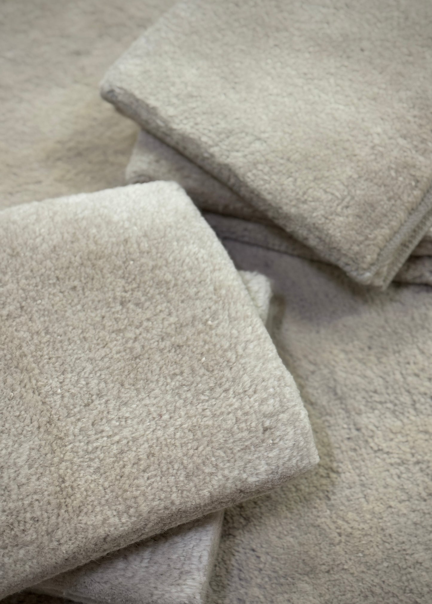 Lopo Lincoln - Linen Velvet