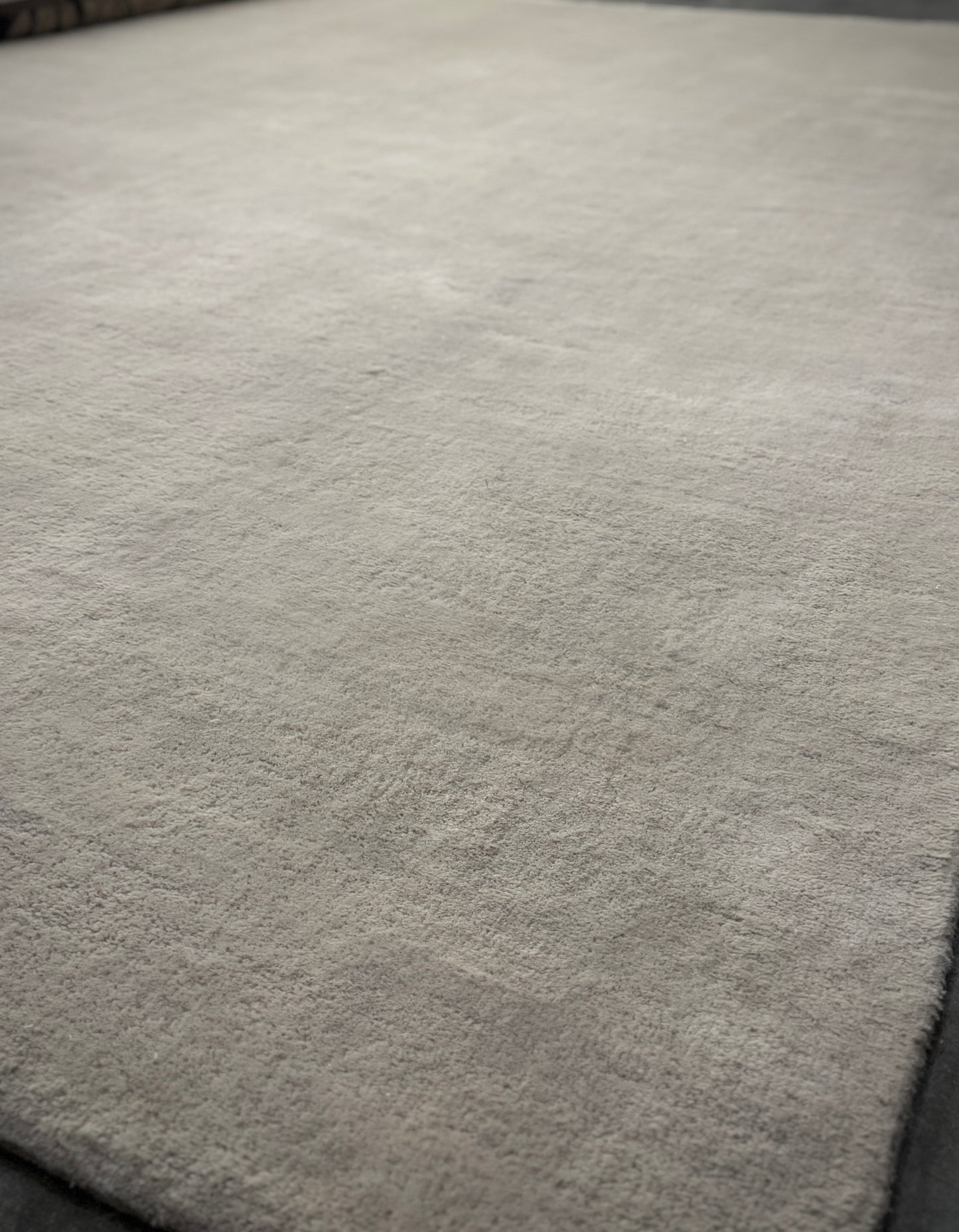 Lopo Lincoln - Linen Velvet