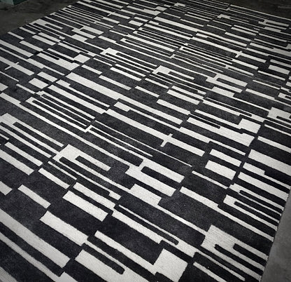 Archive Sale Mirvotto - Black & White 9ft x 12ft